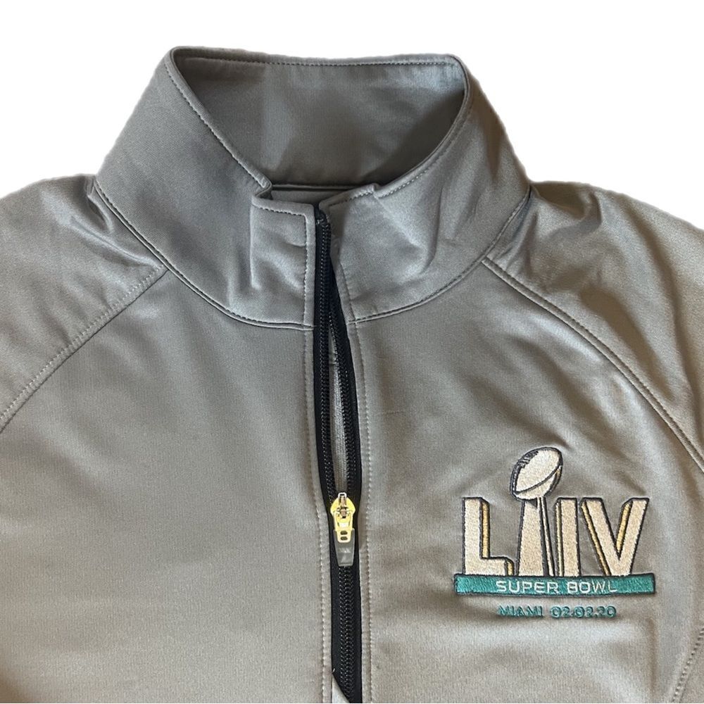 Super Bowl 2020 Grey 1/4 Zip Pullover Shirt. Cutter and Buck DryTec. Sz M. EUC!! - Picture 2 of 12